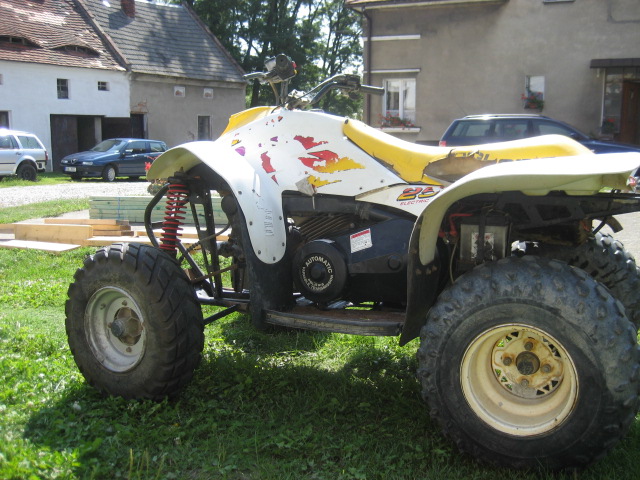 ee 011.jpg